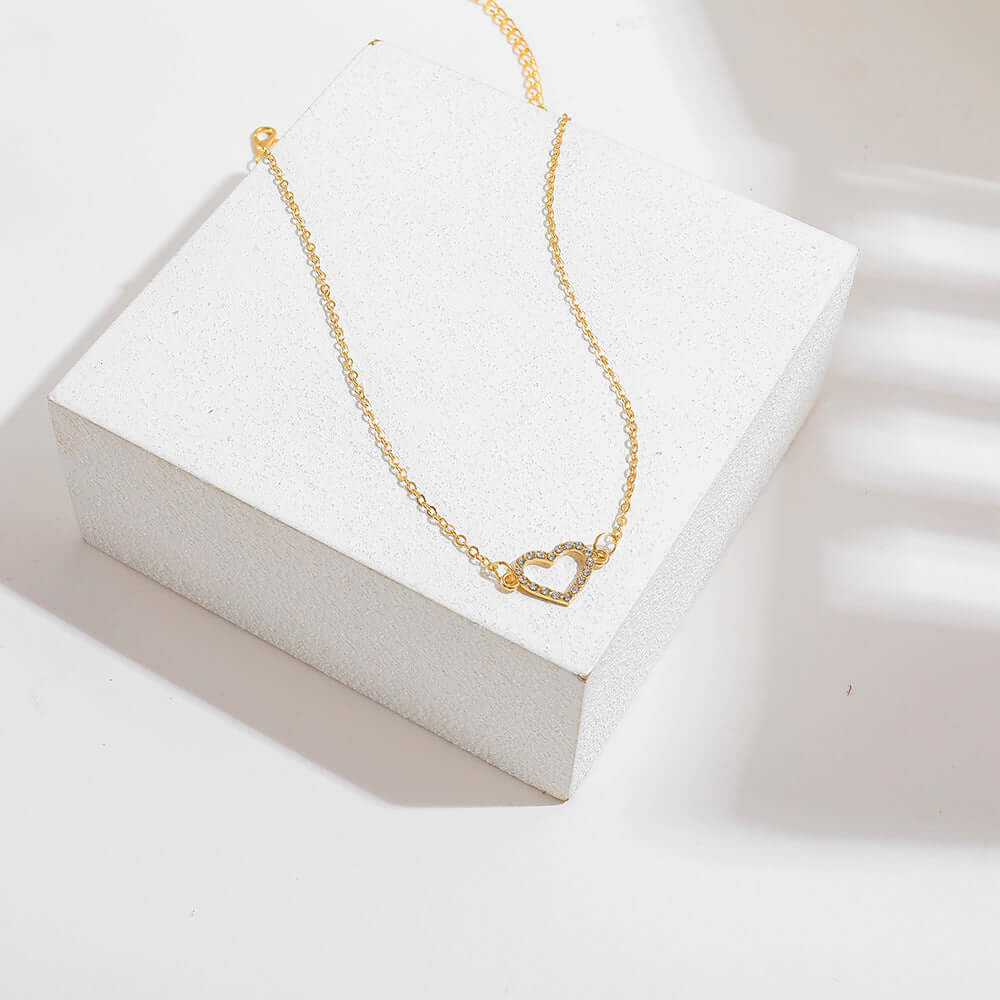 Gold Heart Pendant Necklace
