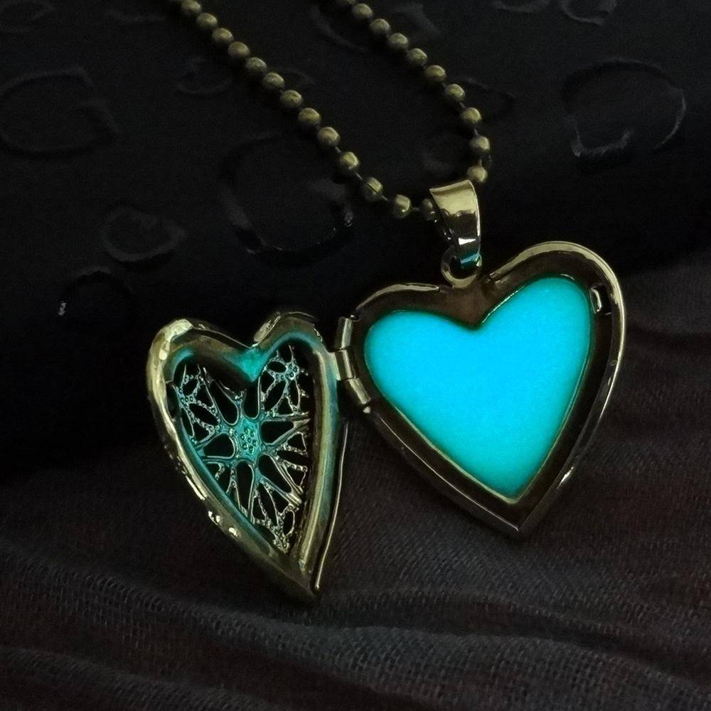 Jersey Shore Fashion Angel Wings Heart Shape Luminous Locket Necklace (Silver) - WoW! Gotta Have It!